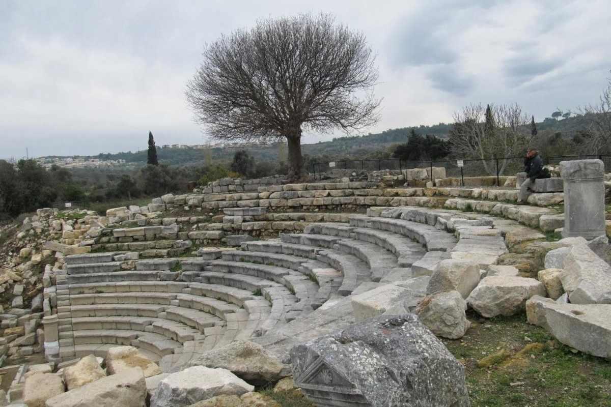 Teos Antik Kenti