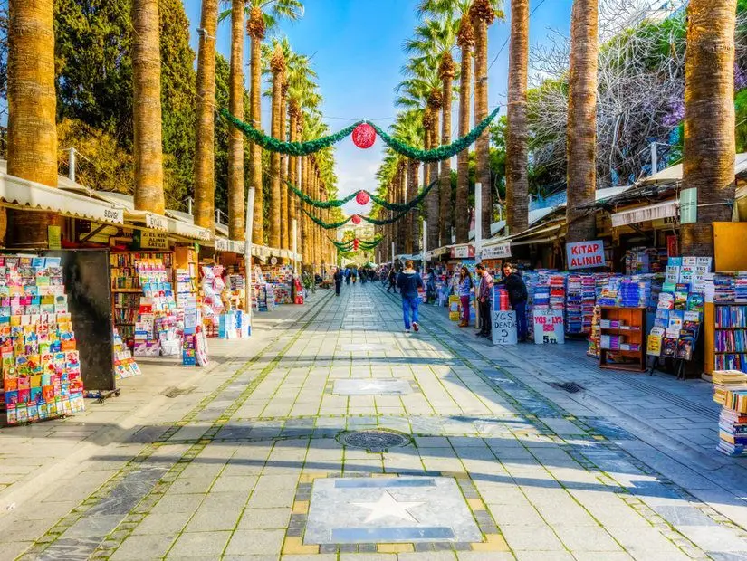 Alsancak Sevgi Yolu