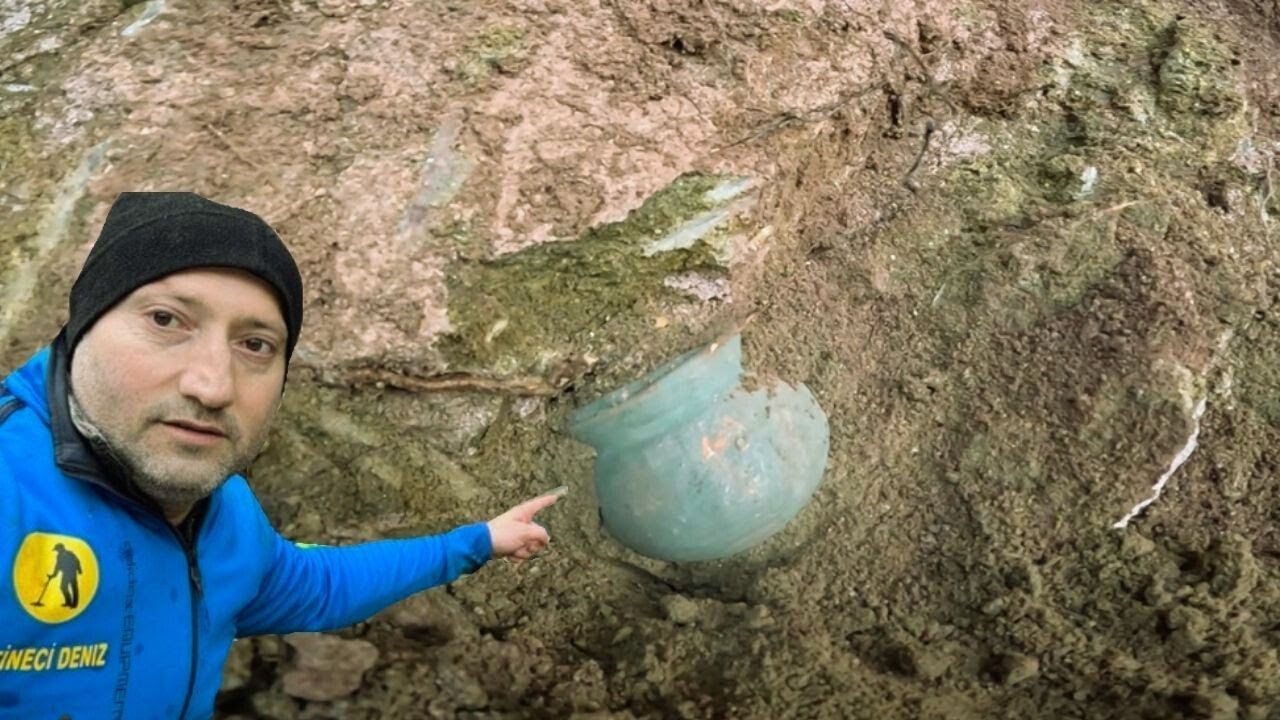 Antik Roma Dönemi Define Dolu Küpü Duvardan Çıkardım !!!