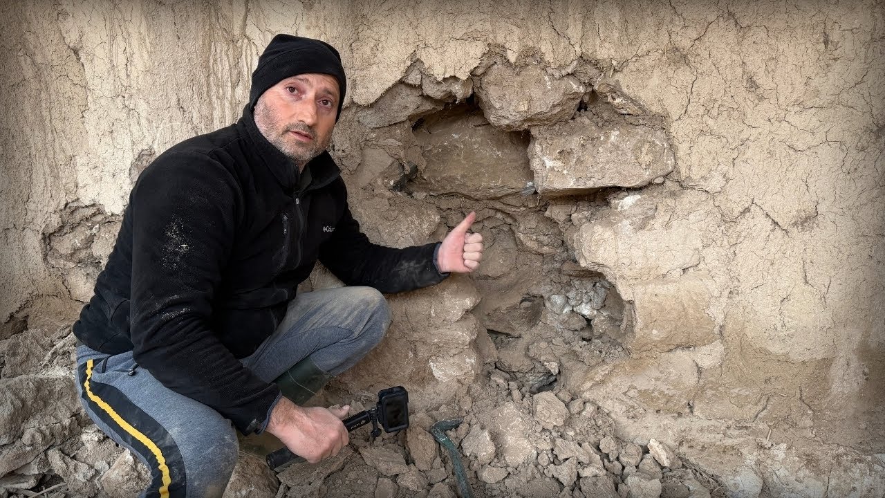 Tarihin Kalıntı Evlerine Gizlenmiş Define Çıkarılmayı Bekliyor !!!