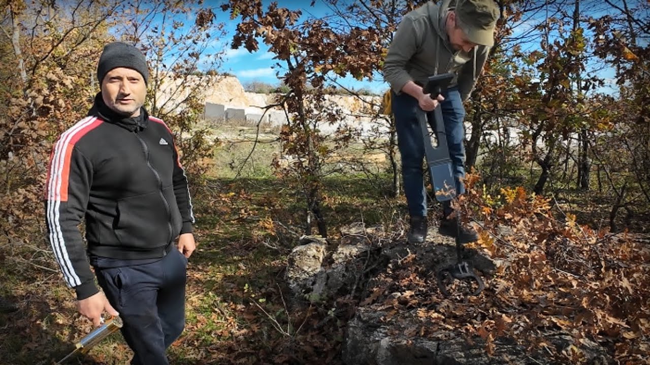 Eşkıya Define Kasası Kayanın İçinde Çok Zorlandık Açmaya !!!