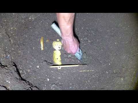 Searching a CLOSED Waterpark for Lost Valuables! (After Hours)