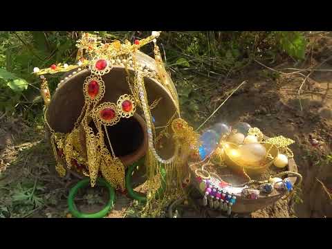I searched for treasures in the wild and found Taurus and a lot of gold, silver and jewelry