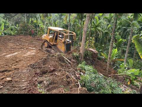 D6R XL Bulldozer and Effective Terrace Shaping Techniques