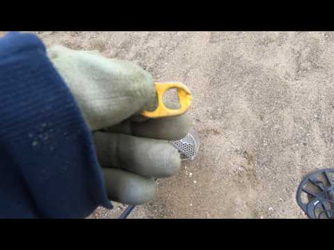12 Mins of Metal Detecting - Golden Pull Tab