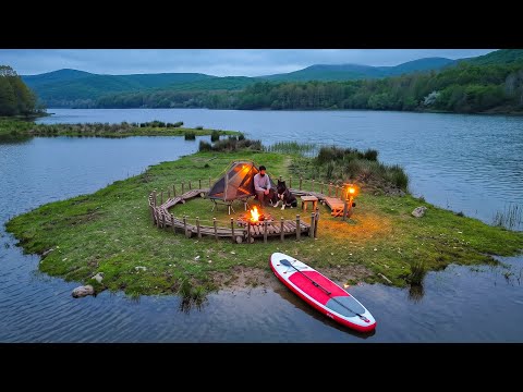 3 DAYS solo survival on Tiny Island; Catch and Cook, Fishing. Camping and Bushcraft
