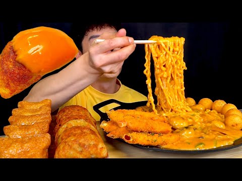 ASMR 매콤꾸덕 크림진짬뽕과 바삭한 군만두 게살튀김 크림치즈볼 먹방!Creamy Noodles With Cream Cheese Ball Fried Dumplings MuKBang