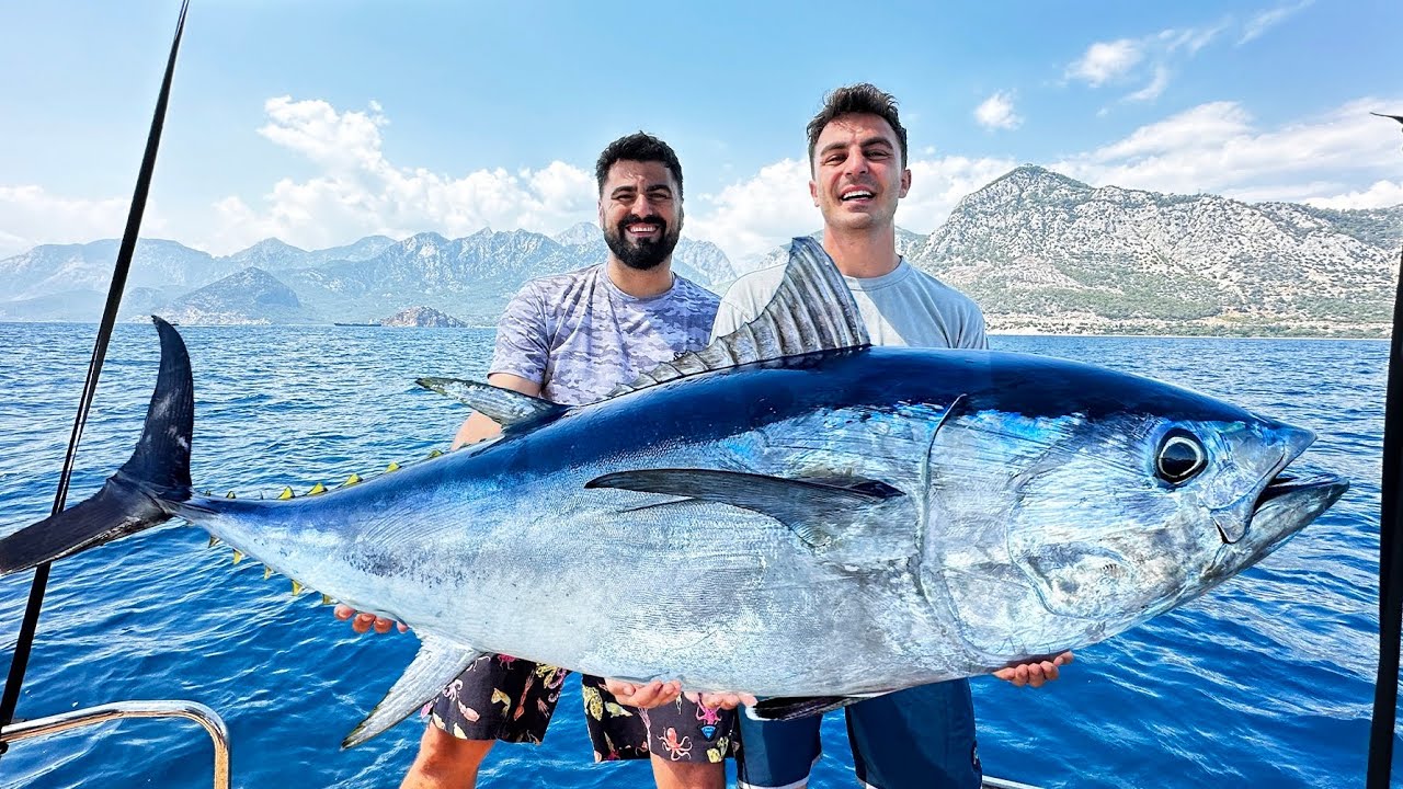 Orkinos Yakalamak İçin 30 Kilometre Açığa Çıktık !! @DeliMiNe