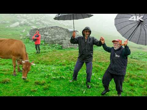 Bulutların Üstünde 4 Adamın Yayla Hayatı | Belgesel Film