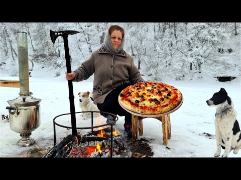 Rustic Cooking: Campfire Pizza on The Sadj Grill 🍕🔥🌿