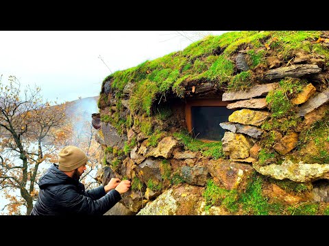 Şiddetli Yağışta Dağ Evinde Yaşam | Soba Başında Huzur | Cozy Warmth in Heavy Rain.