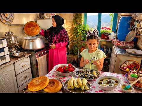 Village Lifestyle Iran | Traditional Cooking & Amazing Bread Baking 🍞